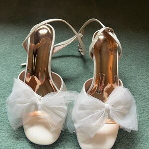 Elegant White Bow Women's Heels